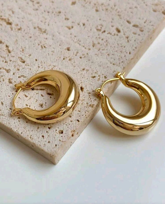 Chunky C-Shaped Earrings