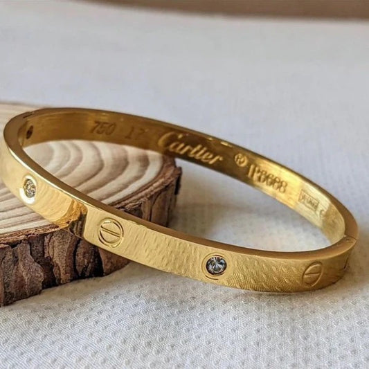 Luxury Style Cuff Bracelet