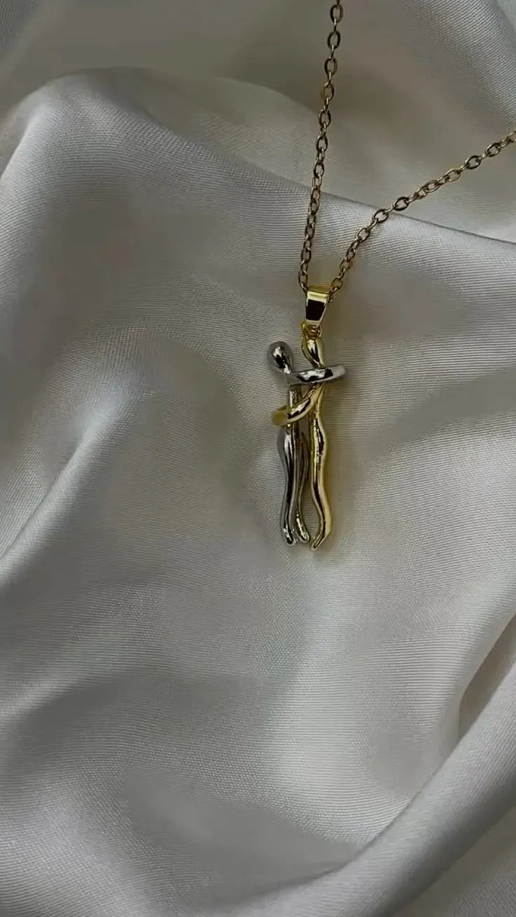 Hugging Couple Necklace