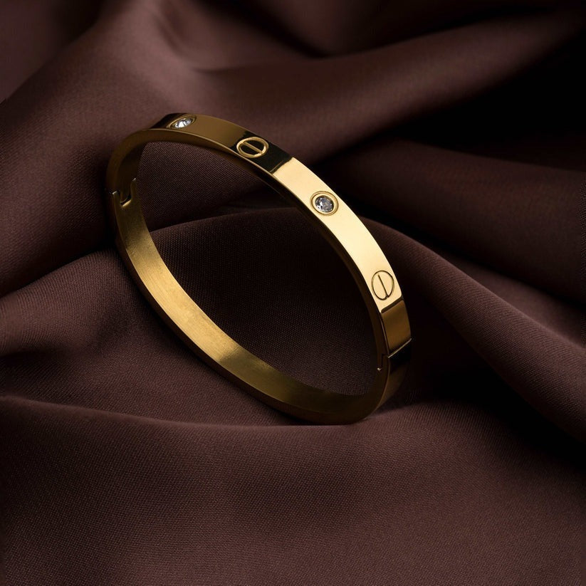 Luxury Style Cuff Bracelet